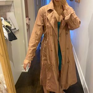 Aritzia lightweight trench coat with buttons and tie.